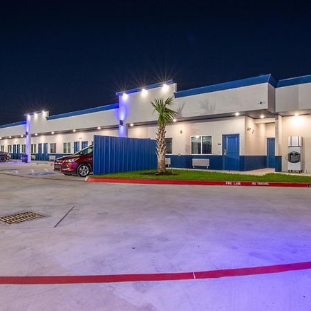 Aldine Azul Inn מראה חיצוני תמונה